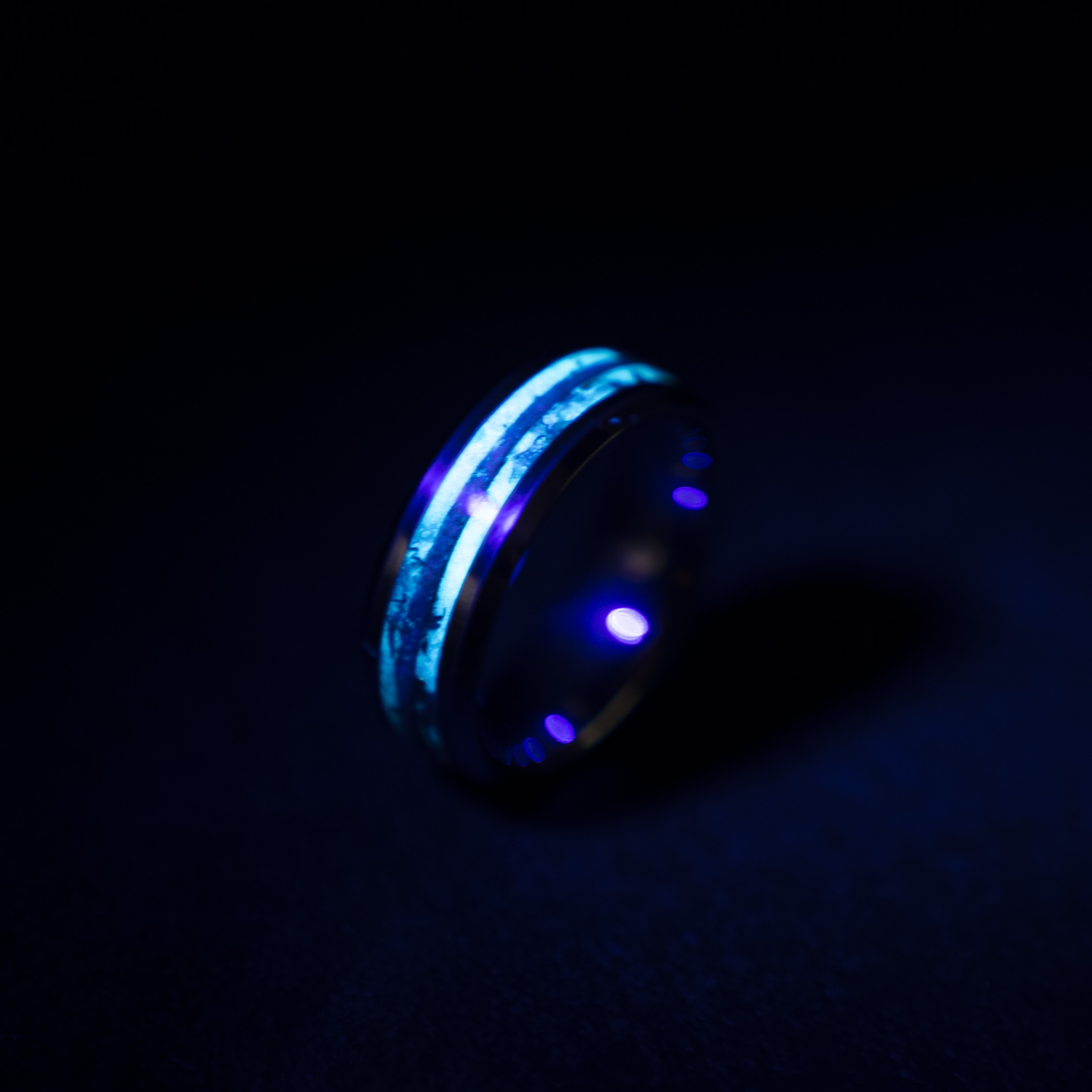 Glow in The Dark Tungsten Ring with Meteorite shavings and opal | Decazi